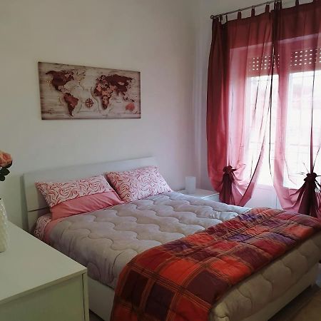 Apartmán Attico Con Terrazzo Relax Ladispoli Exteriér fotografie